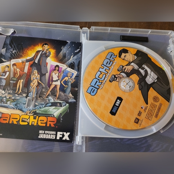 DVD Archer season 2 - Picture 2 of 4